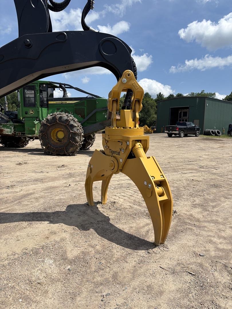 Loader Tigercat 250E