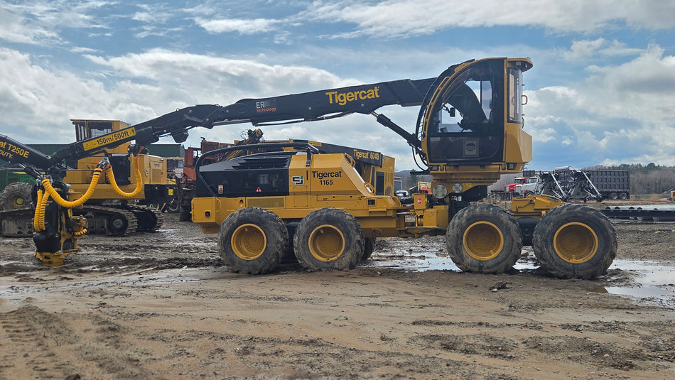 Harvester Tigercat 1165