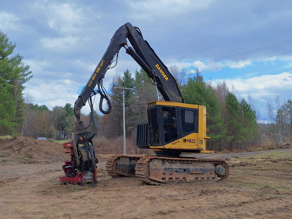 Harvester Tigercat 822