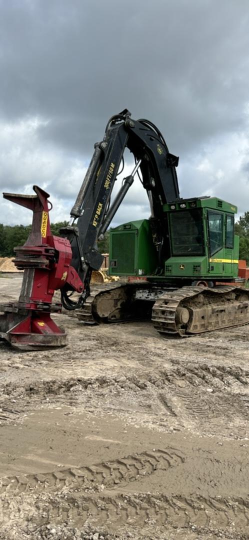 Feller Buncher John Deere 753J