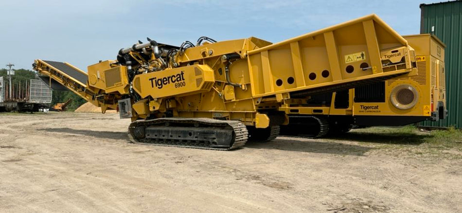 Tigercat 6900 Grinder