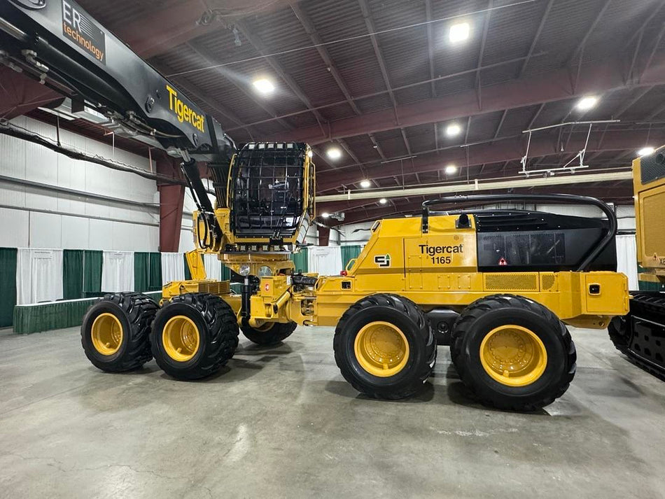 Harvester Tigercat 1165