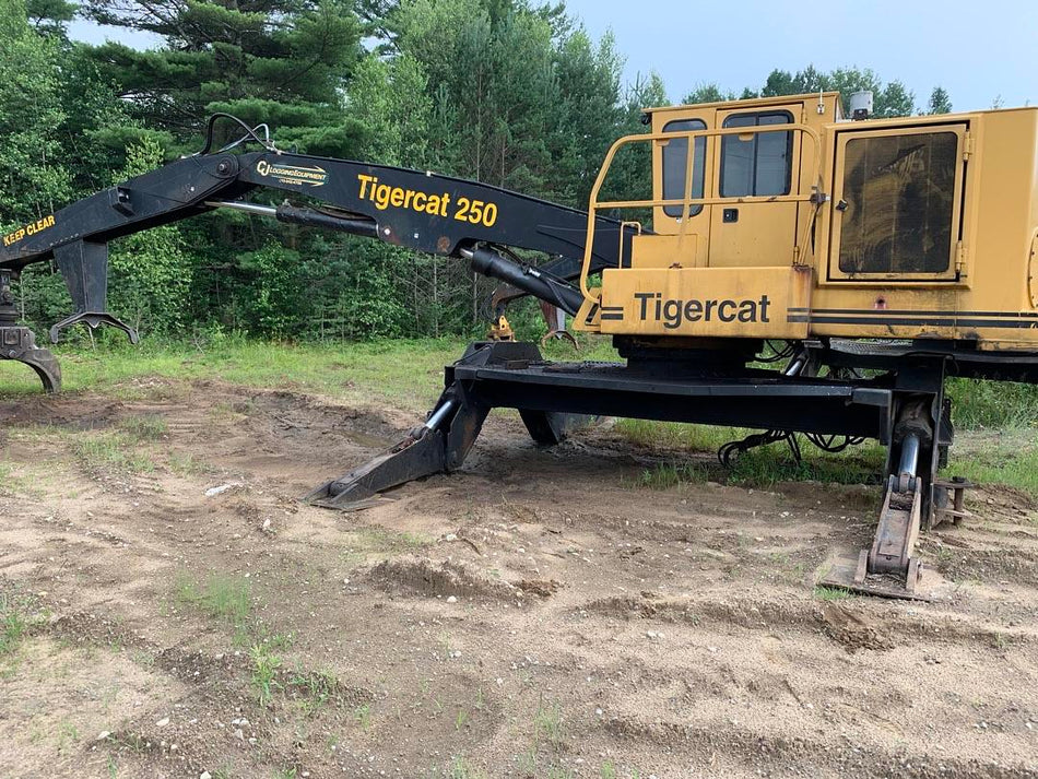 Loader Tigercat 250D